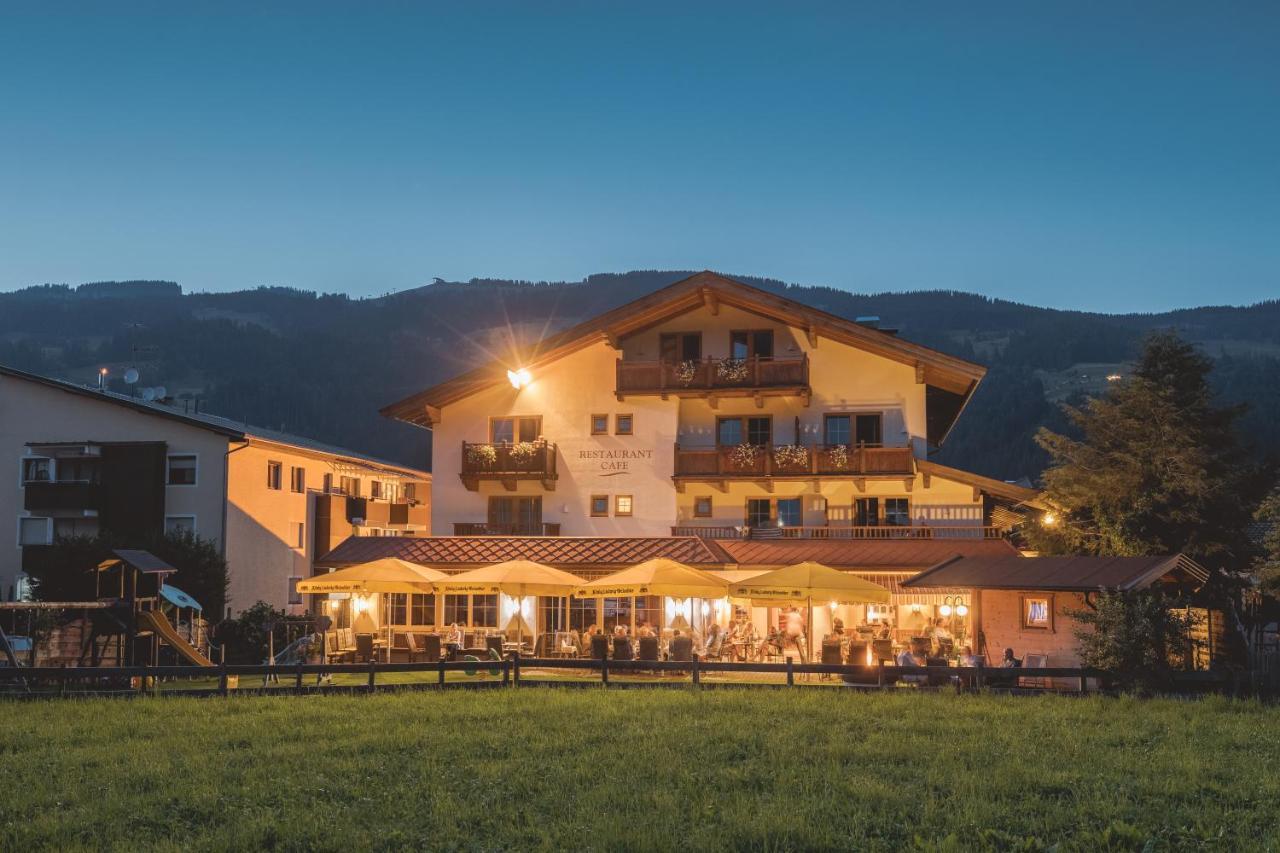 Loipenstubn Hotell Brixen im Thale Exteriör bild