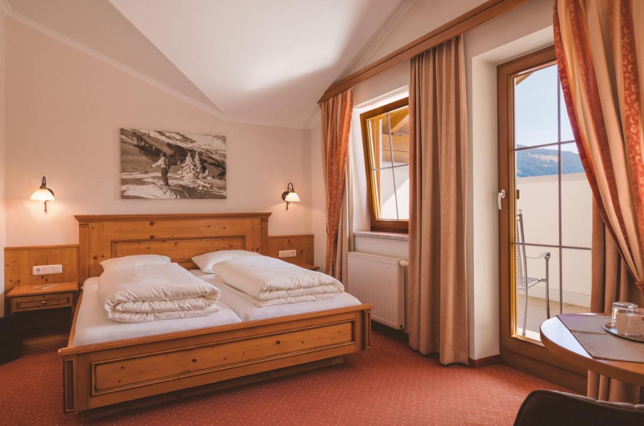 Loipenstubn Hotell Brixen im Thale Exteriör bild