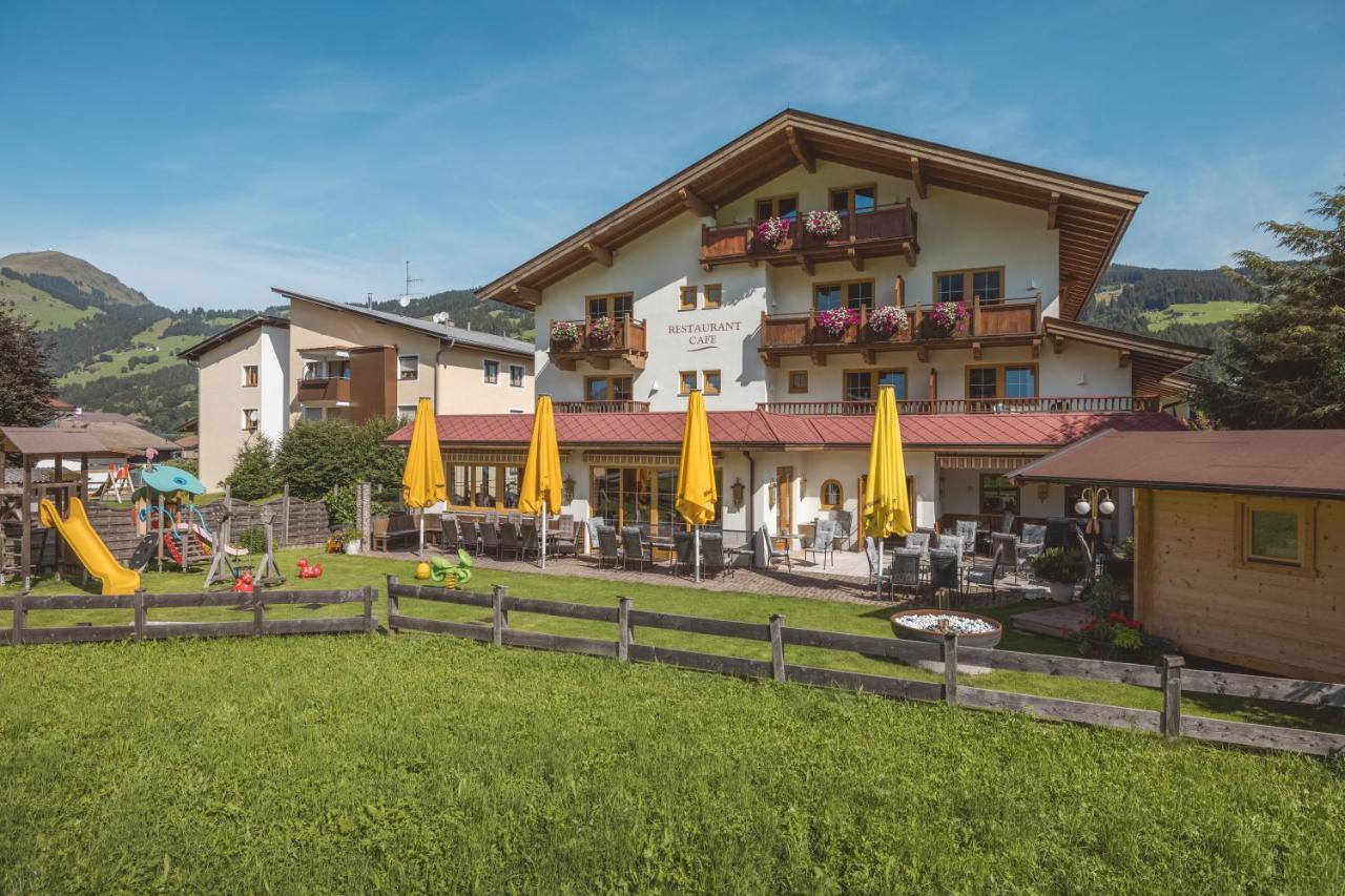 Loipenstubn Hotell Brixen im Thale Exteriör bild