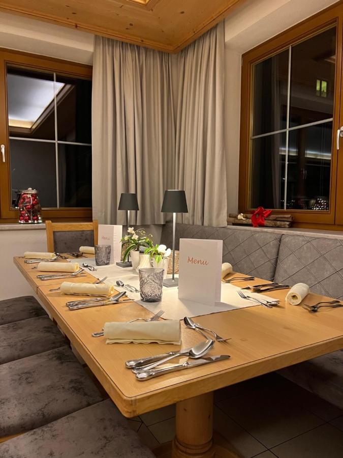 Loipenstubn Hotell Brixen im Thale Exteriör bild